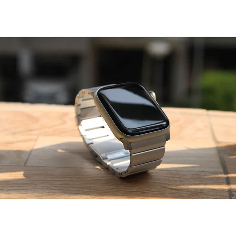 ساعت هوشمند اپل مدل SE Aluminum Case 44mm With Sport Loop Band