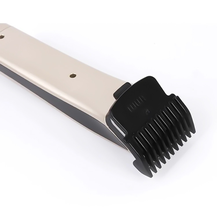 ماشین اصلاح سر و صورت کیمی مدل KM-5017، منبع انرژی باتری قابل شارژ، تکنولوژی اصلاح به صورت برش مستقیم، اندازه اصلاح 0.5 میلیمتری، مدت زمان شارژ 120 دقیقه و مدت زمان استفاده پس از شارژ 45 دقیقه، به همراه 4 عدد شانه، روغن، قابل شستشو، ضد حساسیت