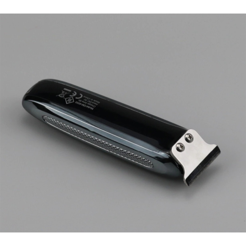 ماشین اصلاح موی سر و صورت جیمی مدل GM-6050، نمایشگر وضعیت باتری، منبع انرژی با برق، تکنولوژی اصلاح به صورت برش مستقیم، اندازه اصلاح 0.1 میلیمتر، بههمراه روغن، برس تمیزکننده