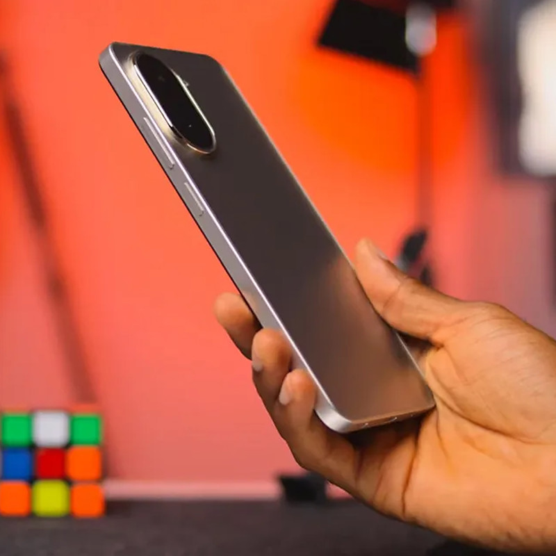 گوشی موبایل شیائومی مدل Redmi A5 دو سیم کارت ظرفیت 128 گیگابایت و رم 4 گیگابایت - نسخه به همراه شارژر - به همراه یک عدد قاب، محافظ صفحه نمایش و محافظ لنز دوربین
