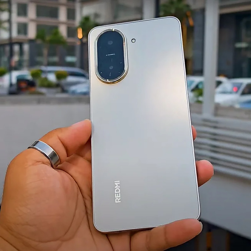 گوشی موبایل شیائومی مدل Redmi A5 دو سیم کارت ظرفیت 128 گیگابایت و رم 4 گیگابایت - نسخه به همراه شارژر - به همراه یک عدد قاب، محافظ صفحه نمایش و محافظ لنز دوربین