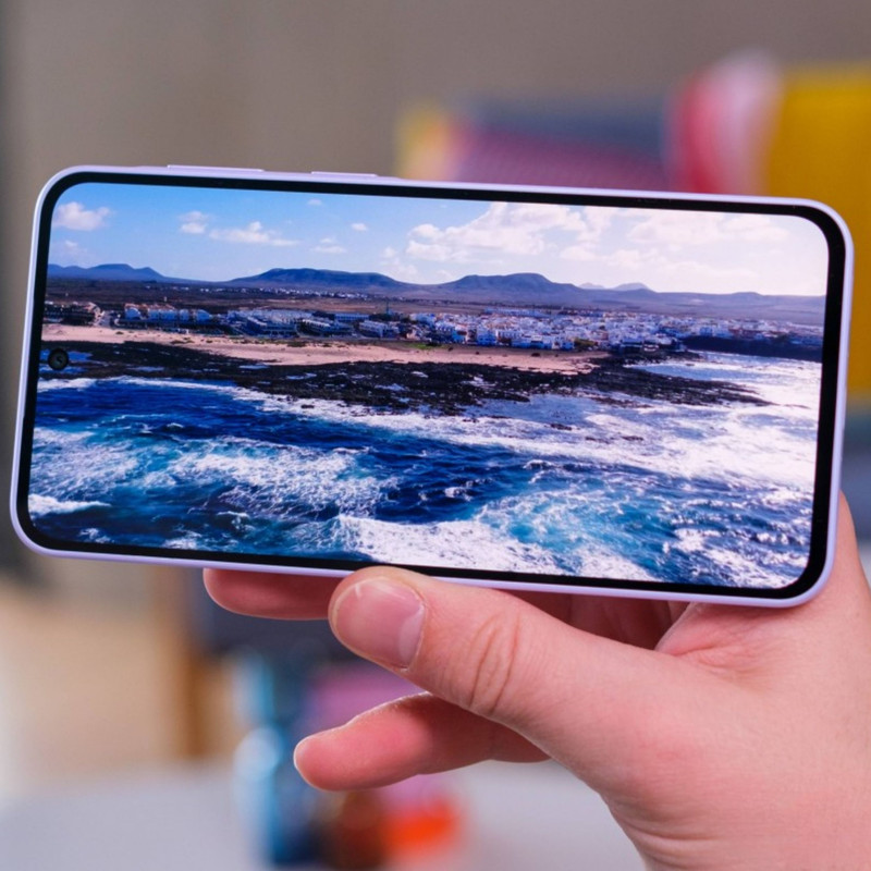 گوشی موبایل سامسونگ مدل Galaxy A37 دو سیمکارت ظرفیت 256 گیگابایت و رم 8 گیگابایت - ویتنام - به همراه یک عدد شارژر 45 وات سامسونگ، یک عدد کابل UBS-C به طول 1.8 متر، یک عدد کاور سیلیکونی و یک عدد محافظ صفحه نمایش
